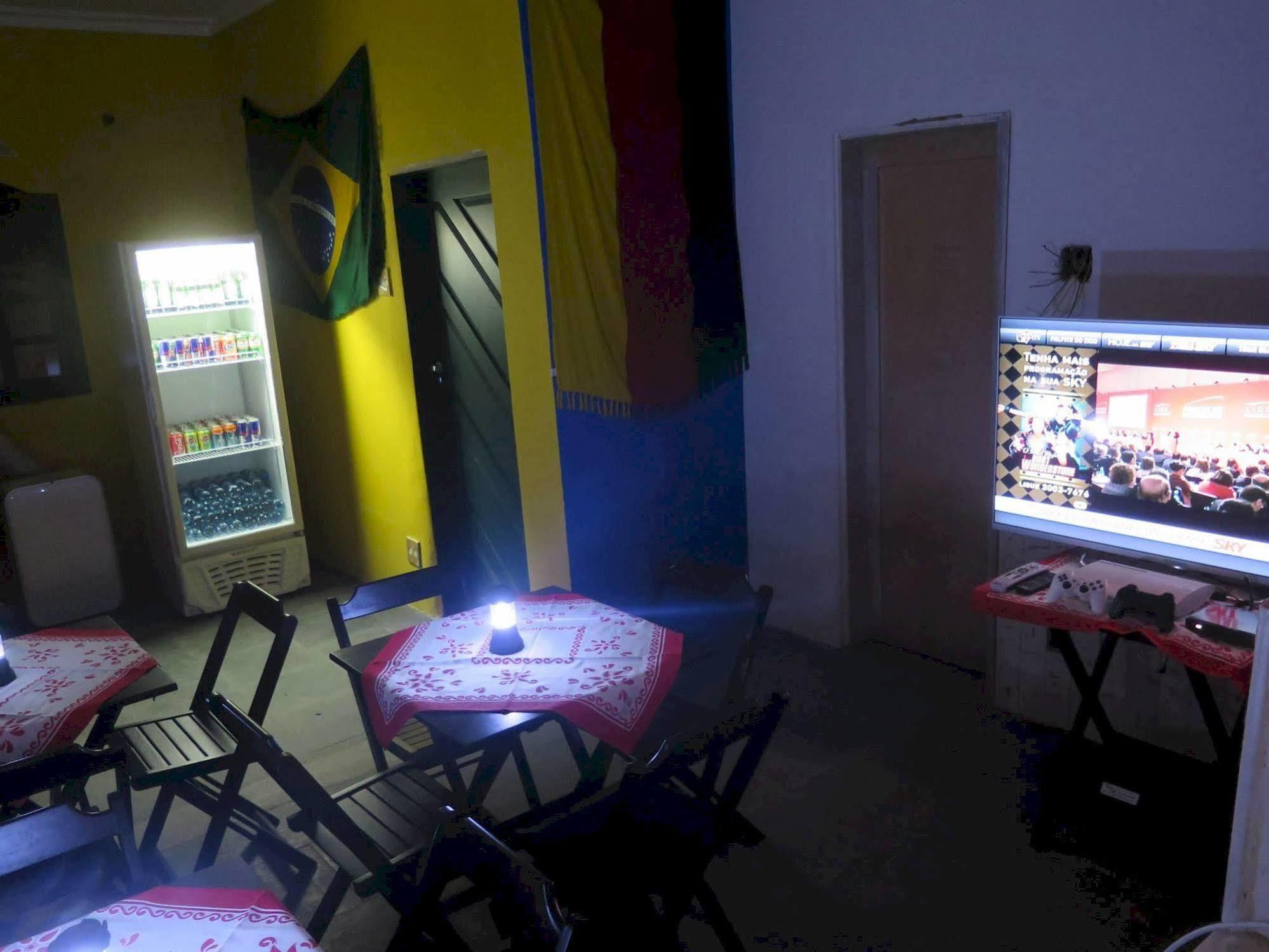 Walk On The Favela Hostel *